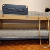 Letto a castello (inf. estraibile) + Scrivania