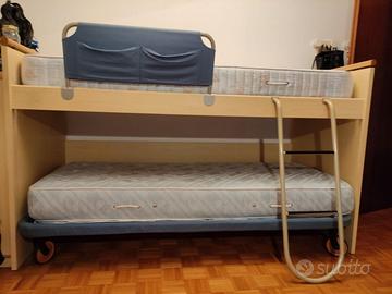 Letto a castello (inf. estraibile) + Scrivania