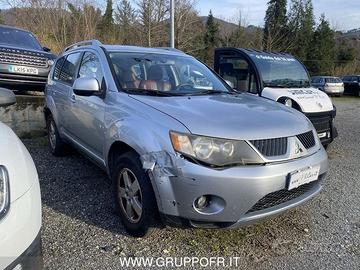 Mitsubishi Outlander 2.0 DI-D Invite DPF