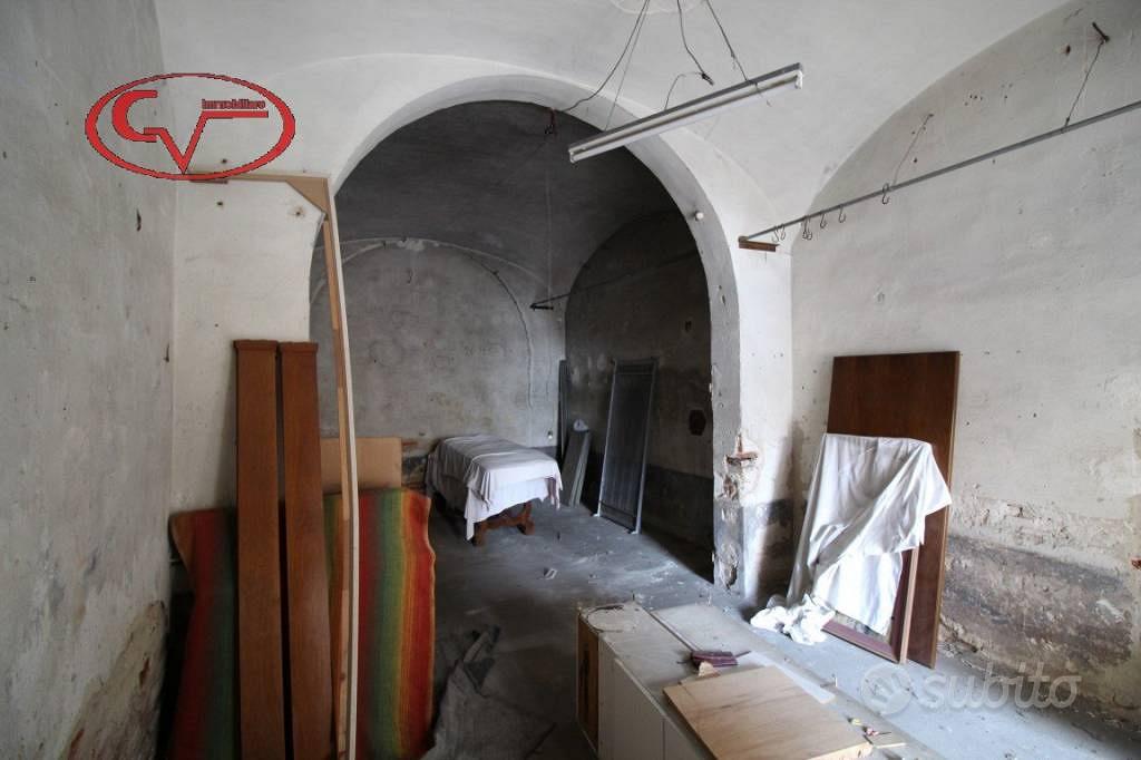 Immobile di 17 m² a Montevarchi - Vista 2