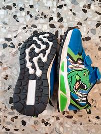 Scarpe dinosauro bambino n. 28 nuove