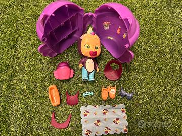 Cry Babies Magic Tears Winged House - Tuka