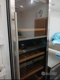 Cantina vino come nuova mai usata