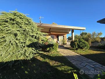 VILLA SINGOLA A SAN BENIGNO CANAVESE