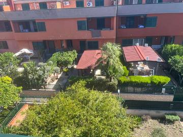 Villetta a schiera di 240 m² con 5 locali e box au