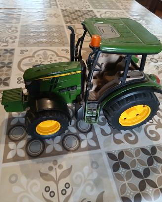 Trattore John Deere della bruder 