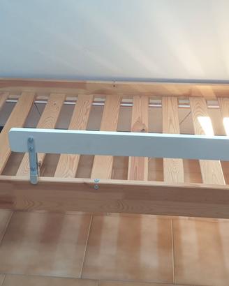 Lettino di legno Ikea bambino/a