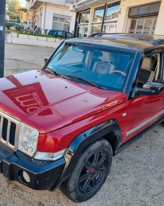 Jeep Commander 3.0 CRD DPF Overland FULL OPT 7 pos