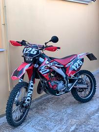 HM CRE 125 2T ENDURO (guidabile patente a1)