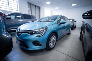 Renault Clio 1.6 E-Tech hybrid Intens 140cv a...