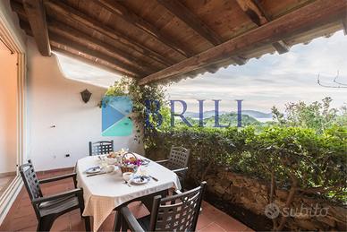 Capo Ceraso: delizioso appartamento con giardino