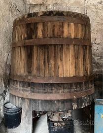 Tino per vino in legno