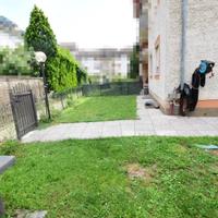 Laives: Quadrilocale con giardino