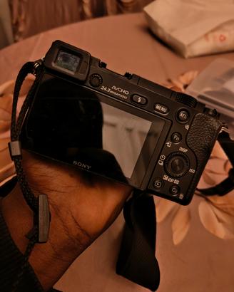 Sony  Alpha 6000