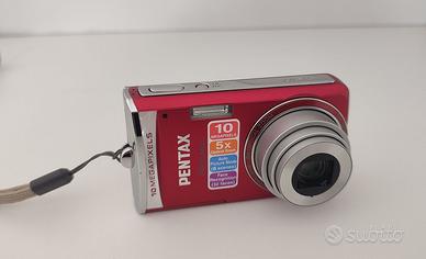 PENTAX OPTIO M60 con accessori