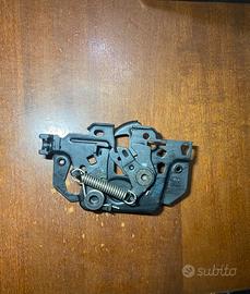 Serratura cofano anteriore Ford puma st-line 2023