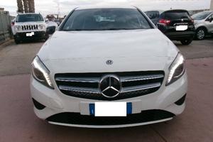 Mercedes-benz A 180 d Premium