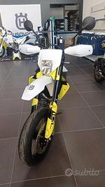 Husqvarna 701 Supermoto