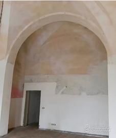 Ambiente unico voltato, ma soppalcabile