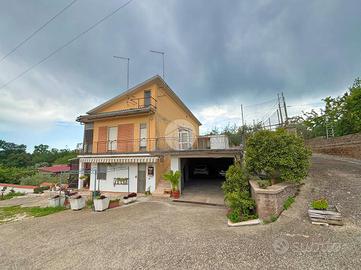 4 LOCALI A CIVITA CASTELLANA