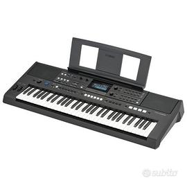 Yamaha PSR E583