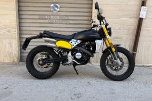 Fantic Caballero 125 Scrambler nero