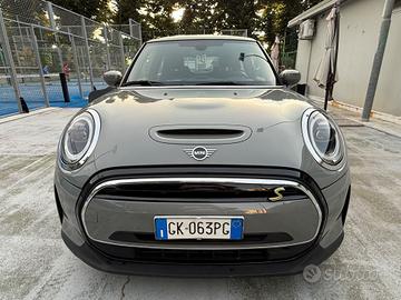 Mini Full Electric Cooper SE Yours
