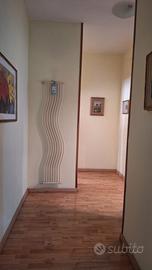 In parco con possibilita di box auto