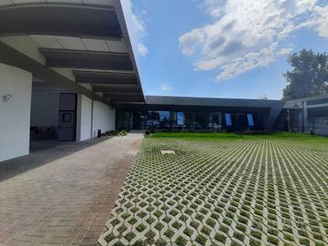 Immobile di 1400 m² con più di 5 locali a Brescia