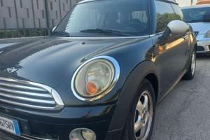 Mini Cooper Pepper R 56