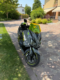 TMax 530 RS