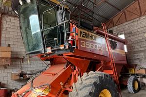 Mietitrebbia New holland 3560AL