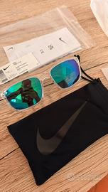 Occhiali polarizzati nike