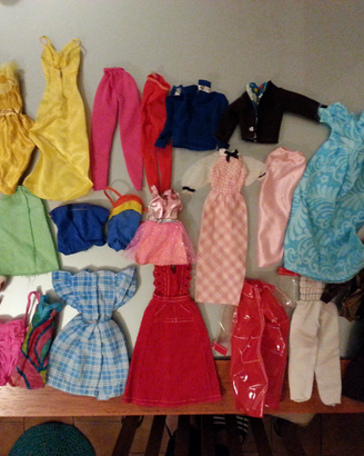 Barbie vintage blocco vestiti Ferrari camper