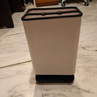 Porta ombrelli bianco di plastica