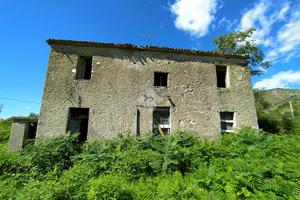 CASA INDIPENDENTE A PIEDIMONTE SAN GERMANO