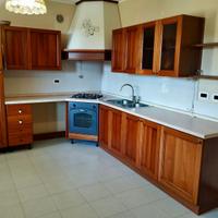 Cucina in legno