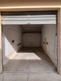 Box auto zona via Pastrengo Moncalieri Torino