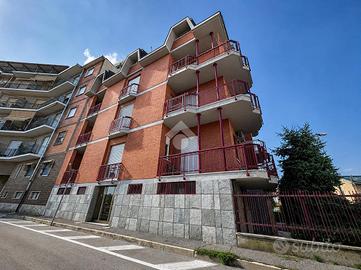 3 LOCALI A CARMAGNOLA