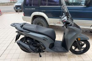 Honda SH 350i 2025