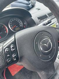 Mazda 1.2 16V 5 porte Cub – 75 CV