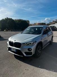 BMW X1 F48 sDrive18d Xline