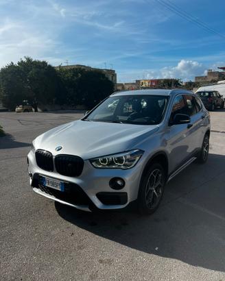 BMW X1 F48 sDrive18d Xline
