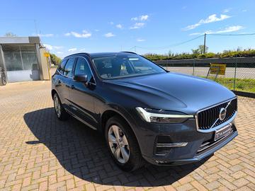 Volvo XC 60 XC60 B4 (d) AWD Geartronic Momentum Pr