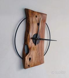 Orologio da parete in legno di ulivo 
