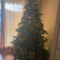 Albero di Natale artificiale – H 210 cm