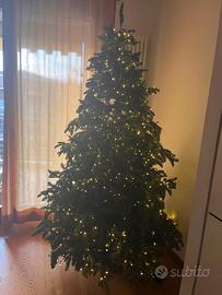 Albero di Natale artificiale – H 210 cm