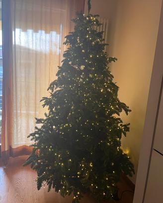 Albero di Natale artificiale – H 210 cm