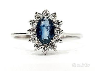 Anello fantasia Zaffiro ovale Diamanti Oro Bianco