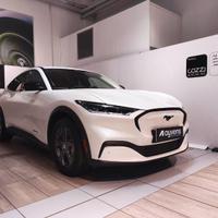 FORD Mustang Mach-E - Mustang Mach-E Standard Rang